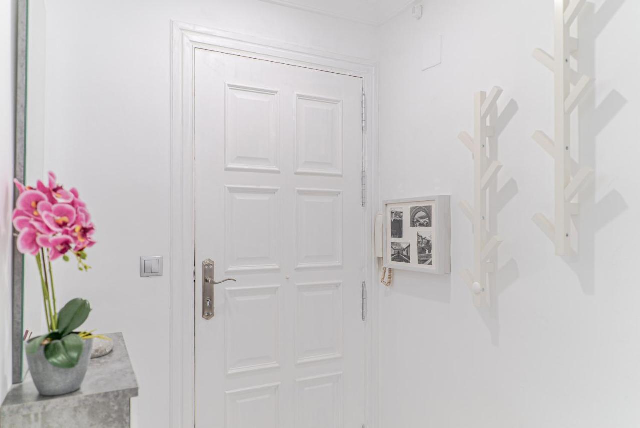 Apartamento Bazan Granada Luaran gambar