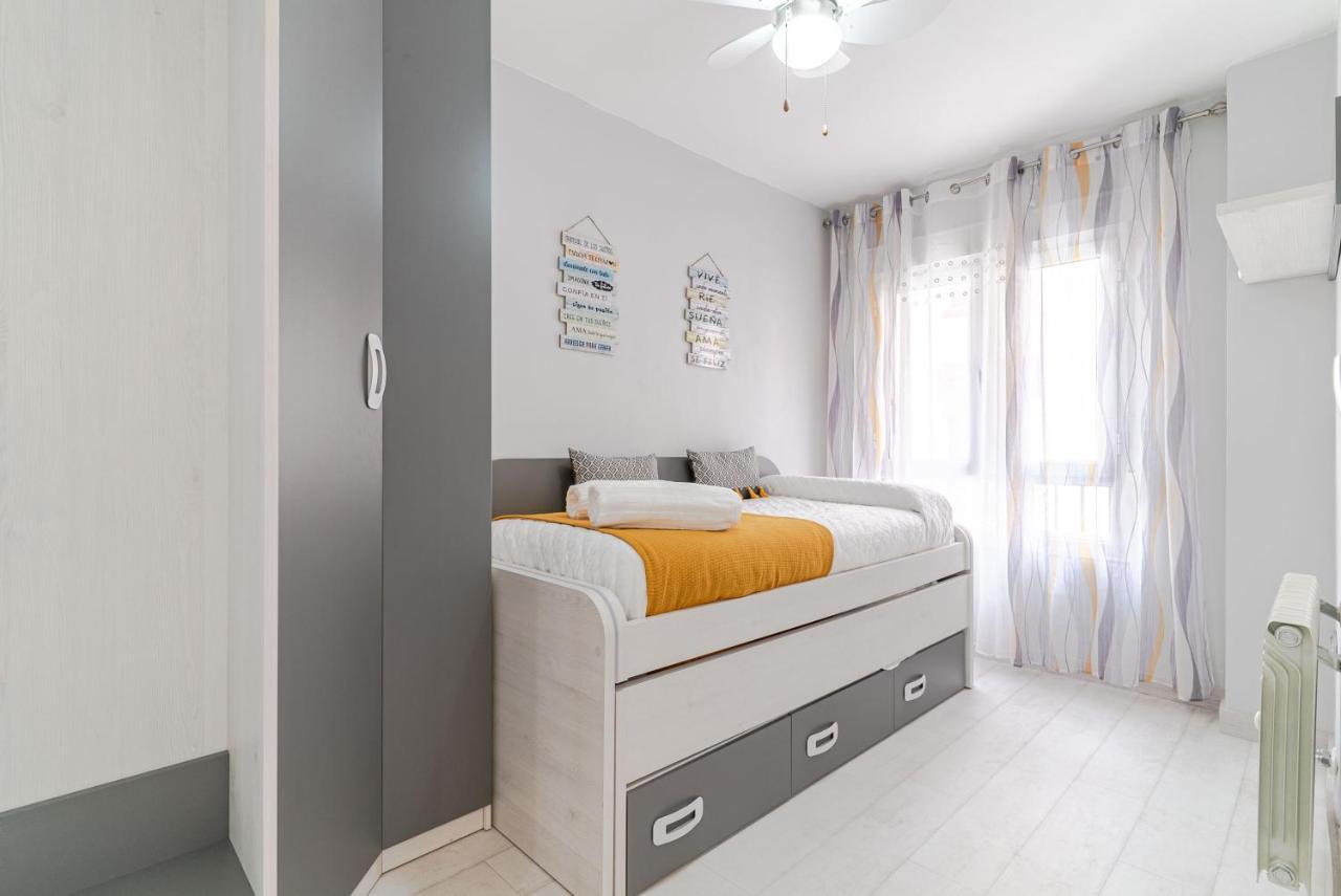 Apartamento Bazan Granada Luaran gambar